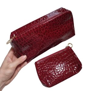 Estee Lauder Red Crocodile-Embossed Women's Cosmetic Bag Set